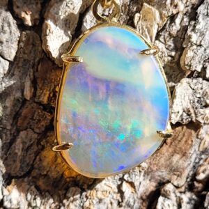 Pendentif Opale cristal Or 18 ct